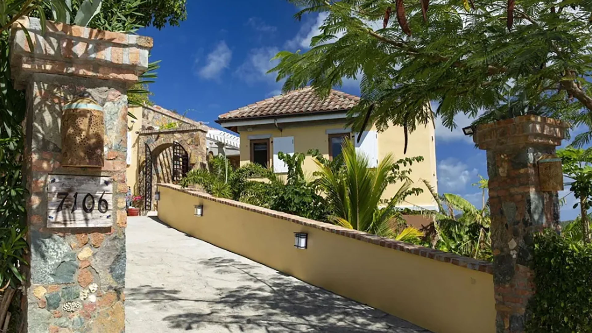 South Shore Villa