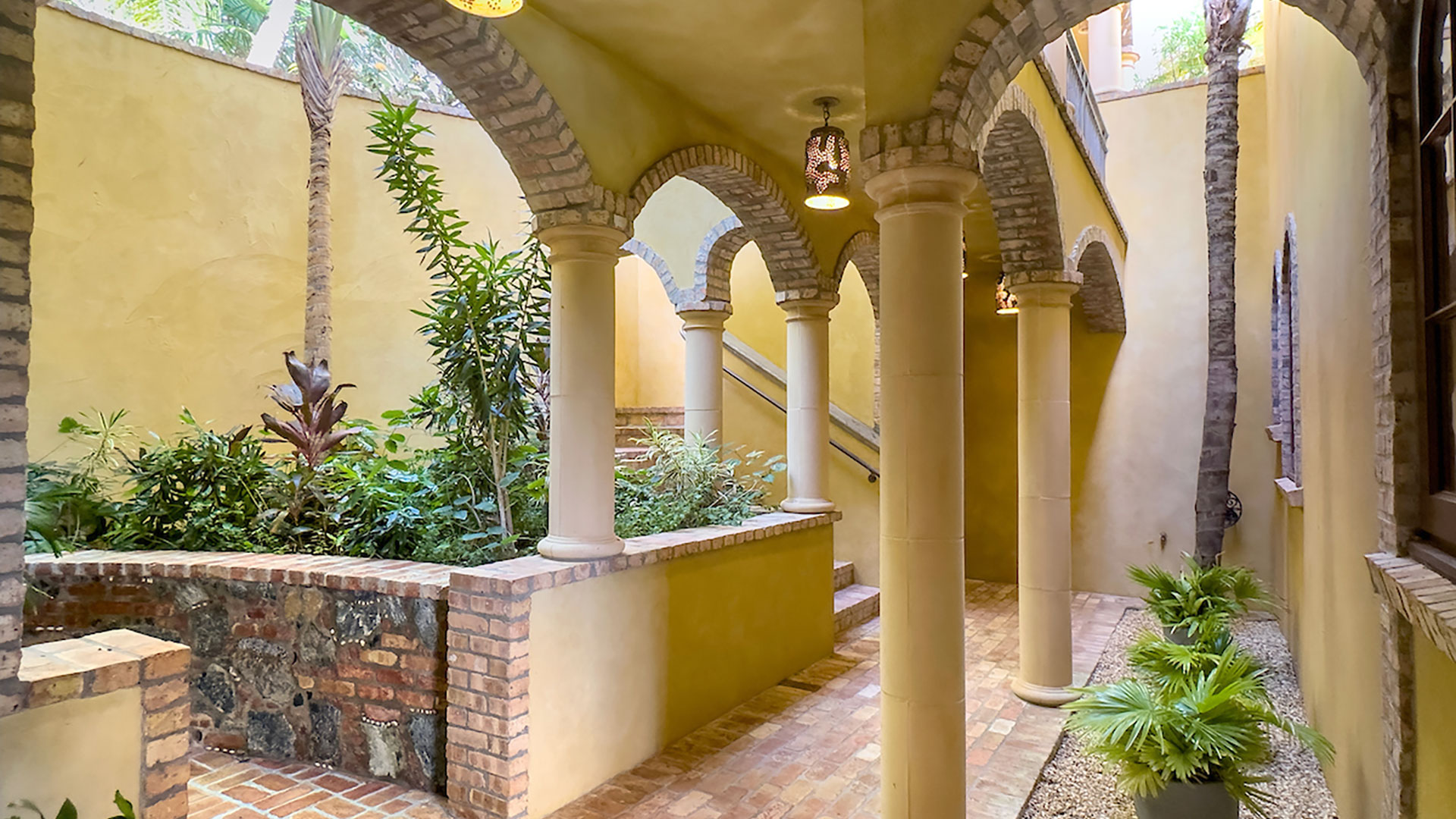Villa Cinnamon Breeze